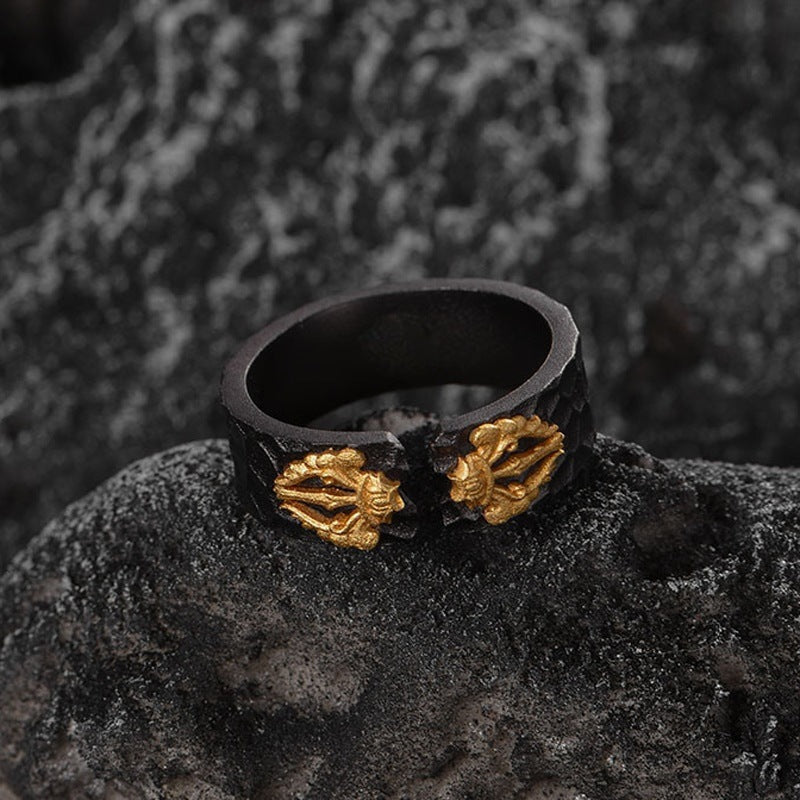 Anillo de oro para mujer